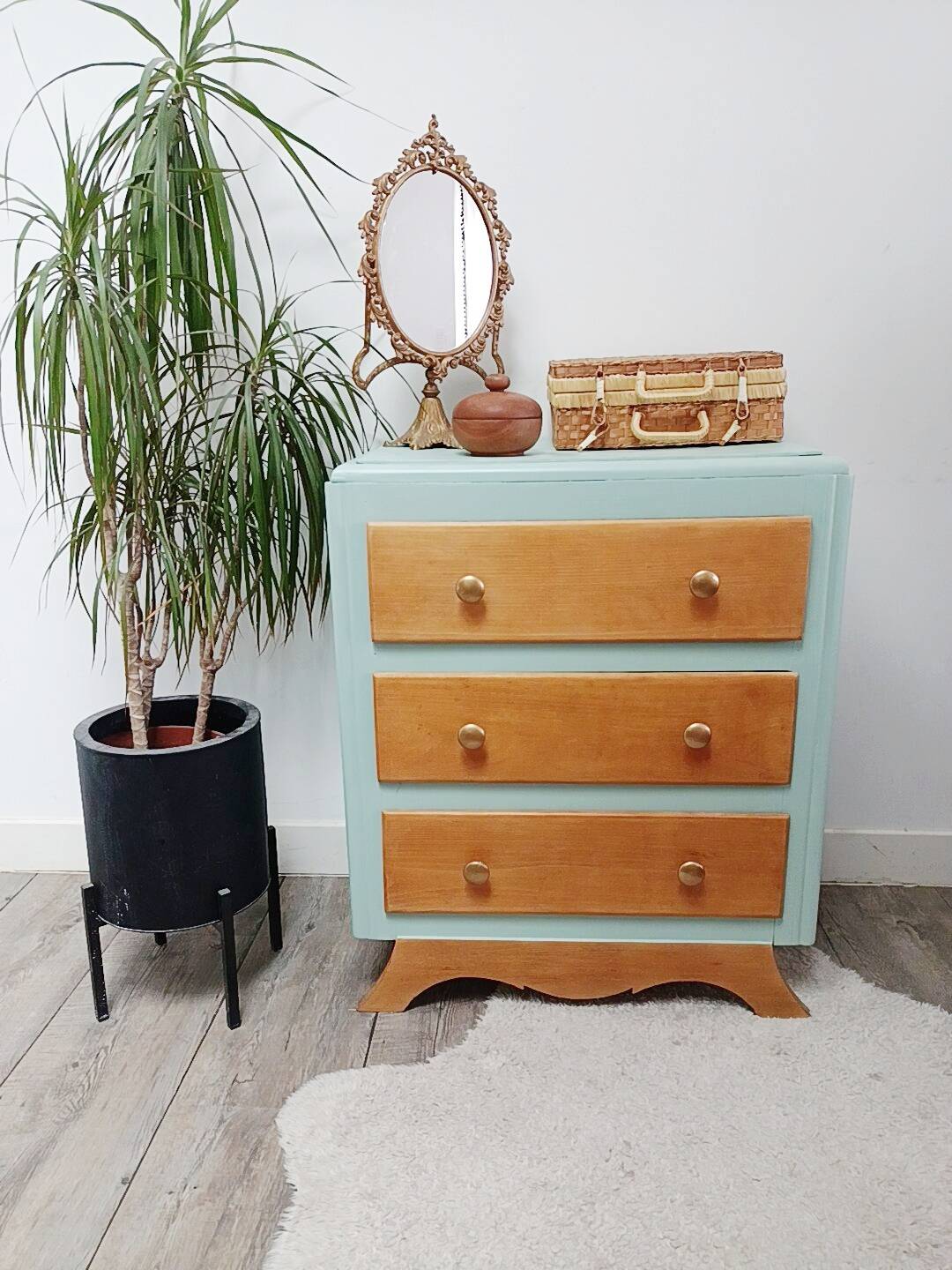 Small 3-drawer chest of drawers, green and wood