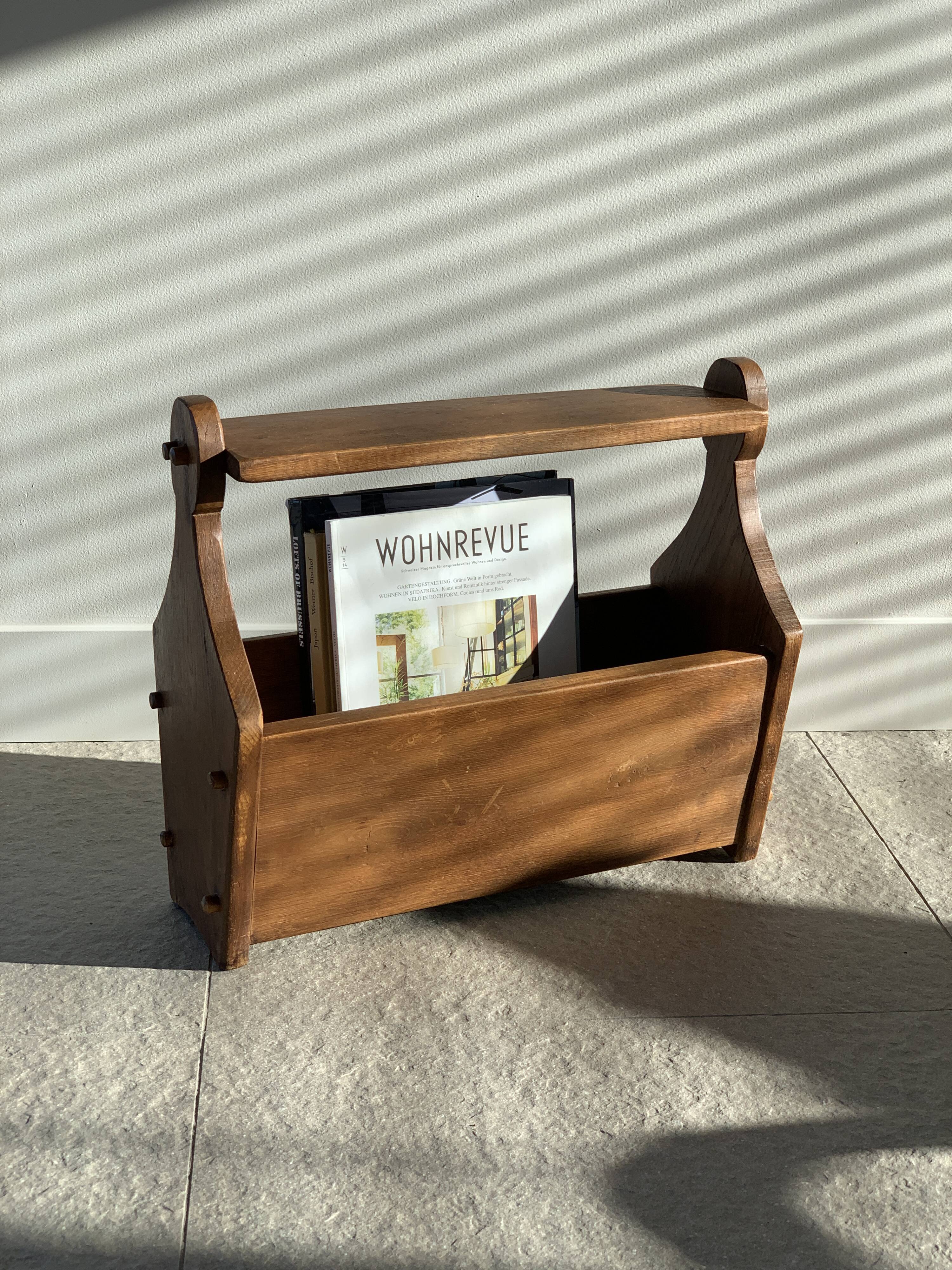 Wooden magazine rack
