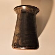 Sandstone vase 70s height 18.5 cm
