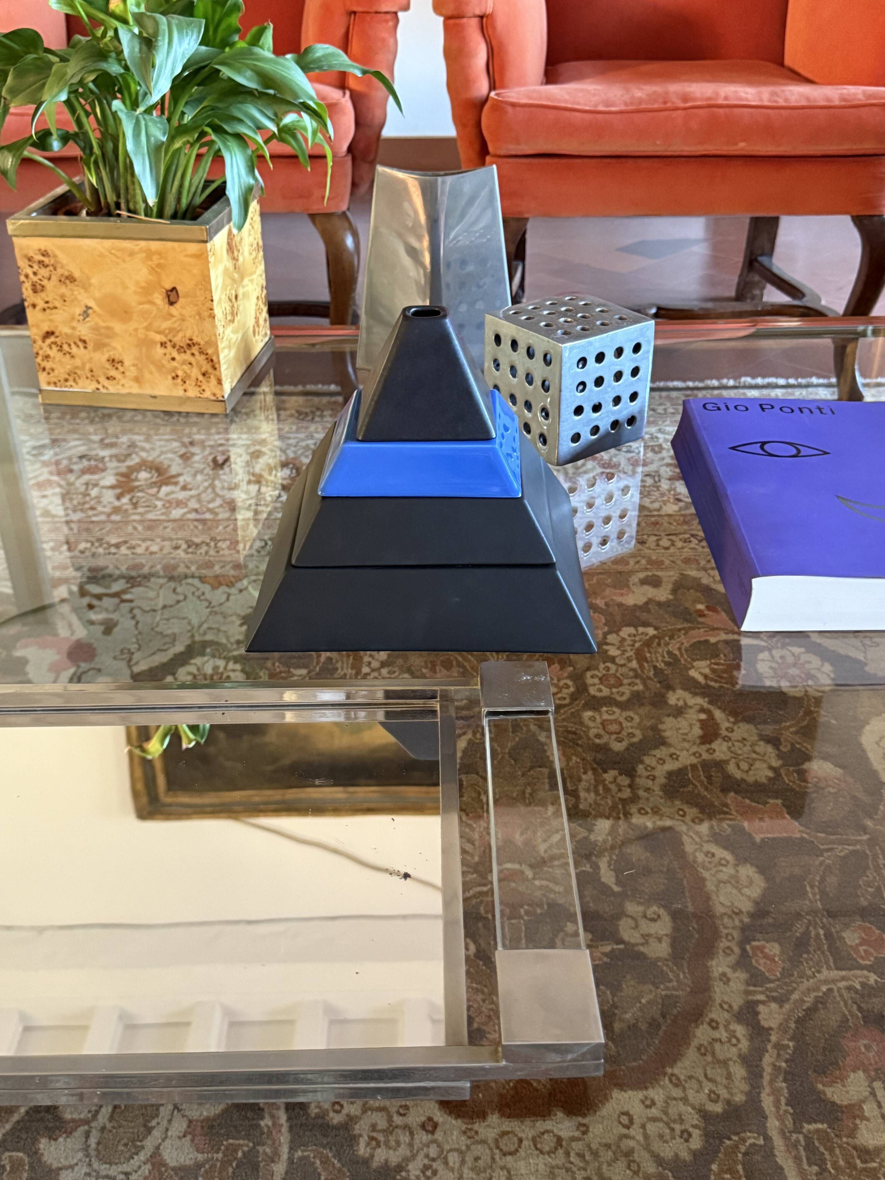 Pyramid shaped stacked ceramic ashtrays / centerpiece Amalgames France 1980