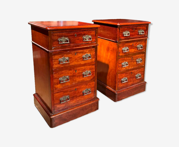 Ensemble de chevets antiques