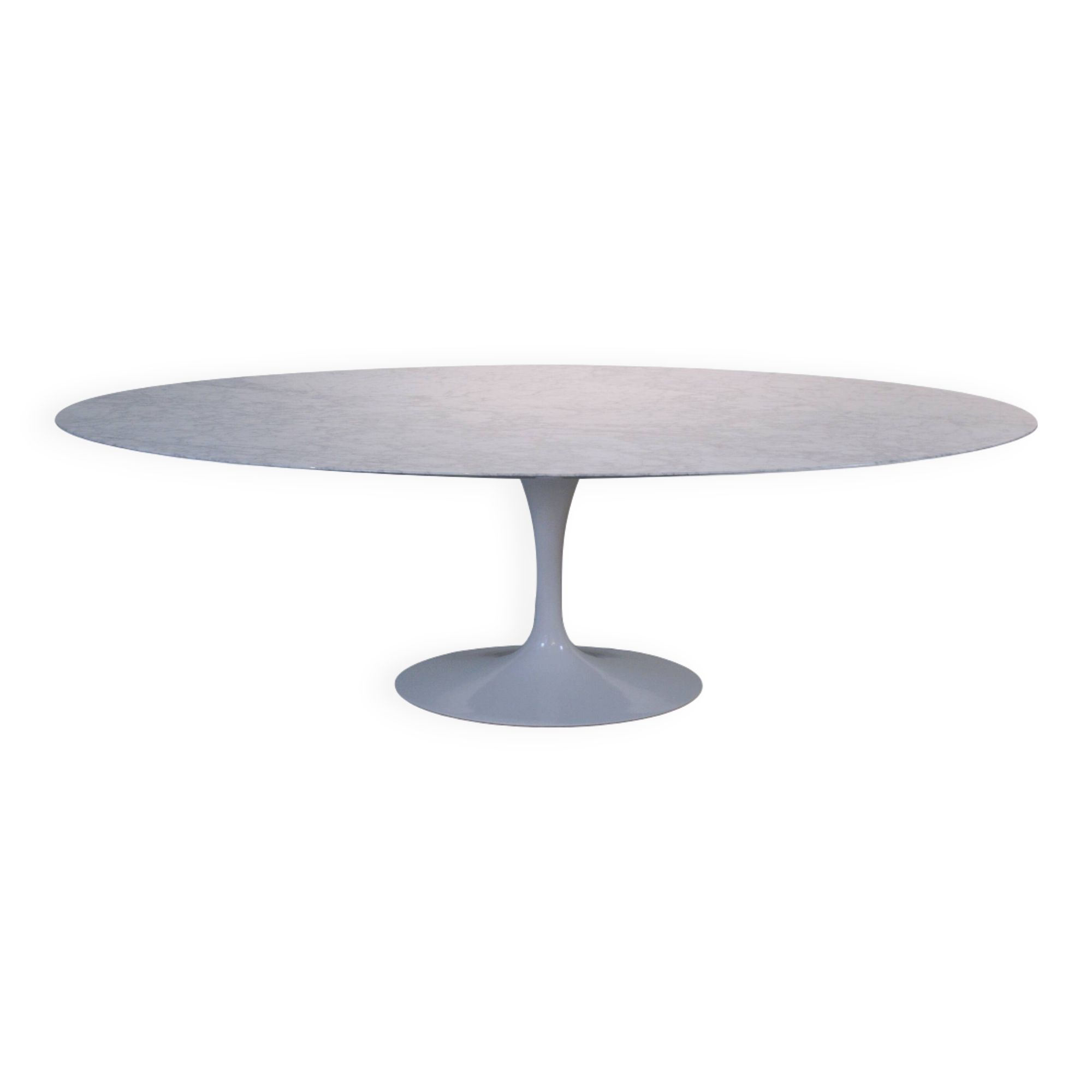 Large Oval Tulip Marble Dining Table by Eero Saarinen for Knoll