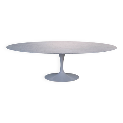 Grande Table de Salle à Manger Tulipe Ovale en Marbre par Eero Saarinen pour Knoll
