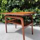 Table d’appoint danoise en teck par Arne H-Olsen