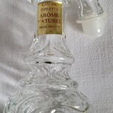 Perfume bottle