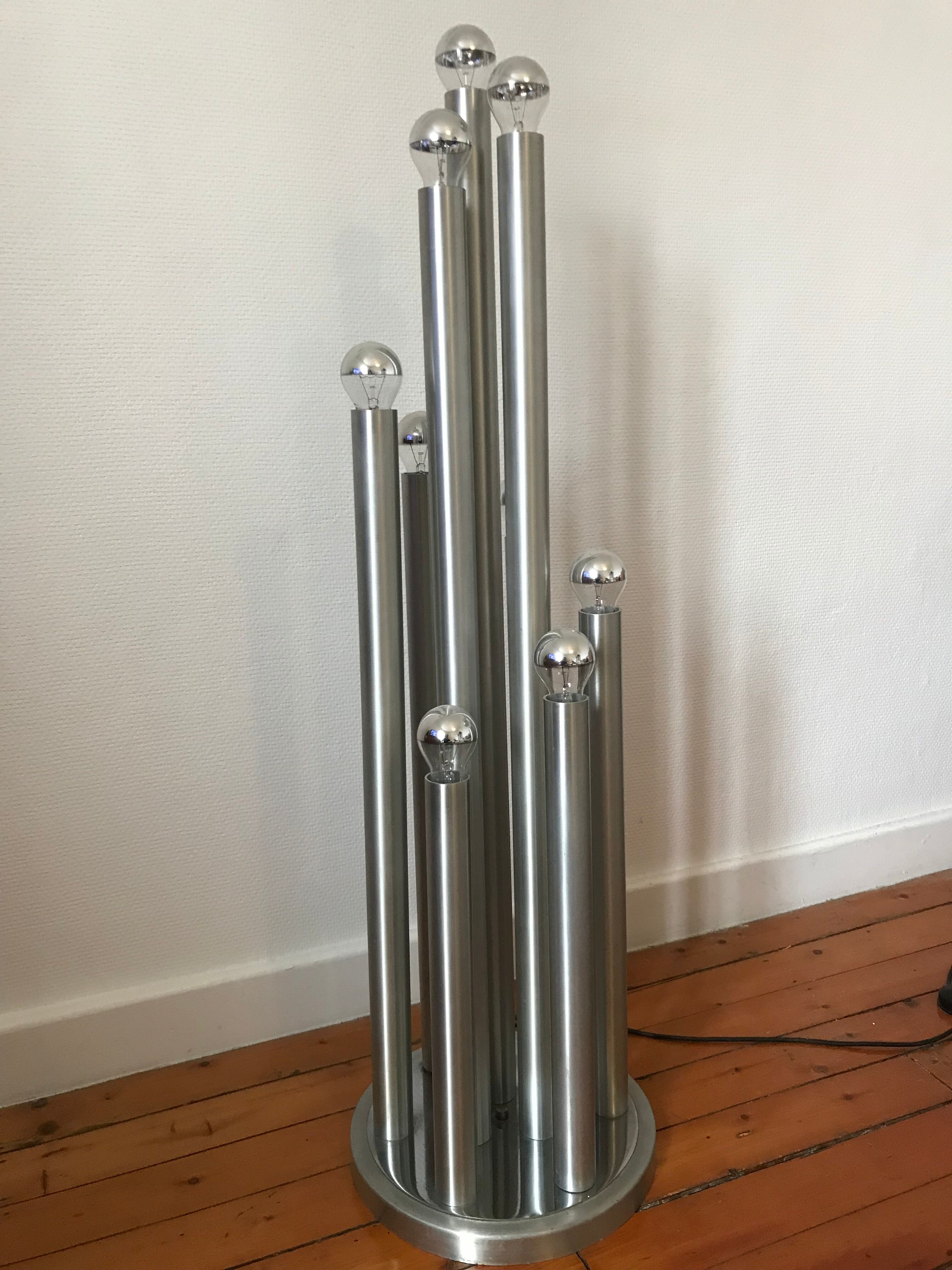 Organ floor lamp circa 1970