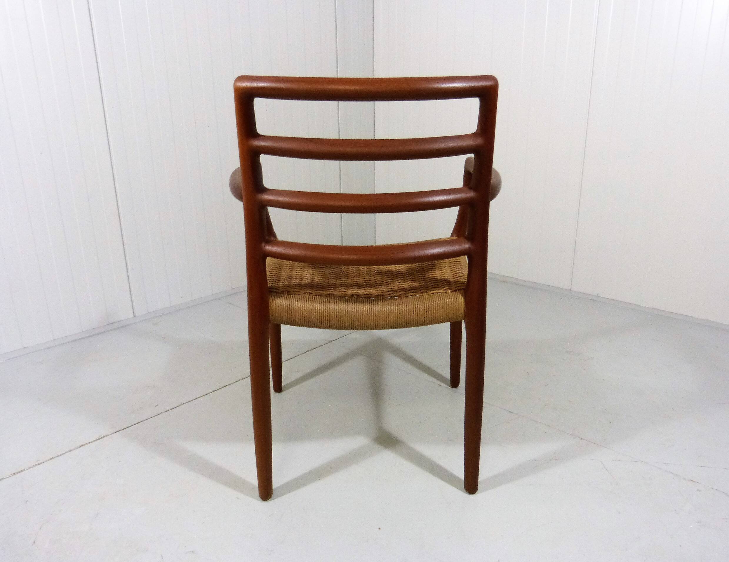 Chaise de bureau en teck modèle 68 de Niels Otto Møller pour J.L. Moller, Danemark