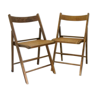 Pair of folding chairs