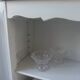Small bookcase, 2 adjustable pearl gray patinated shelves, wooden top