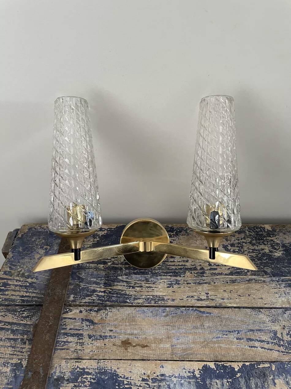 Paire d’appliques doubles dorées