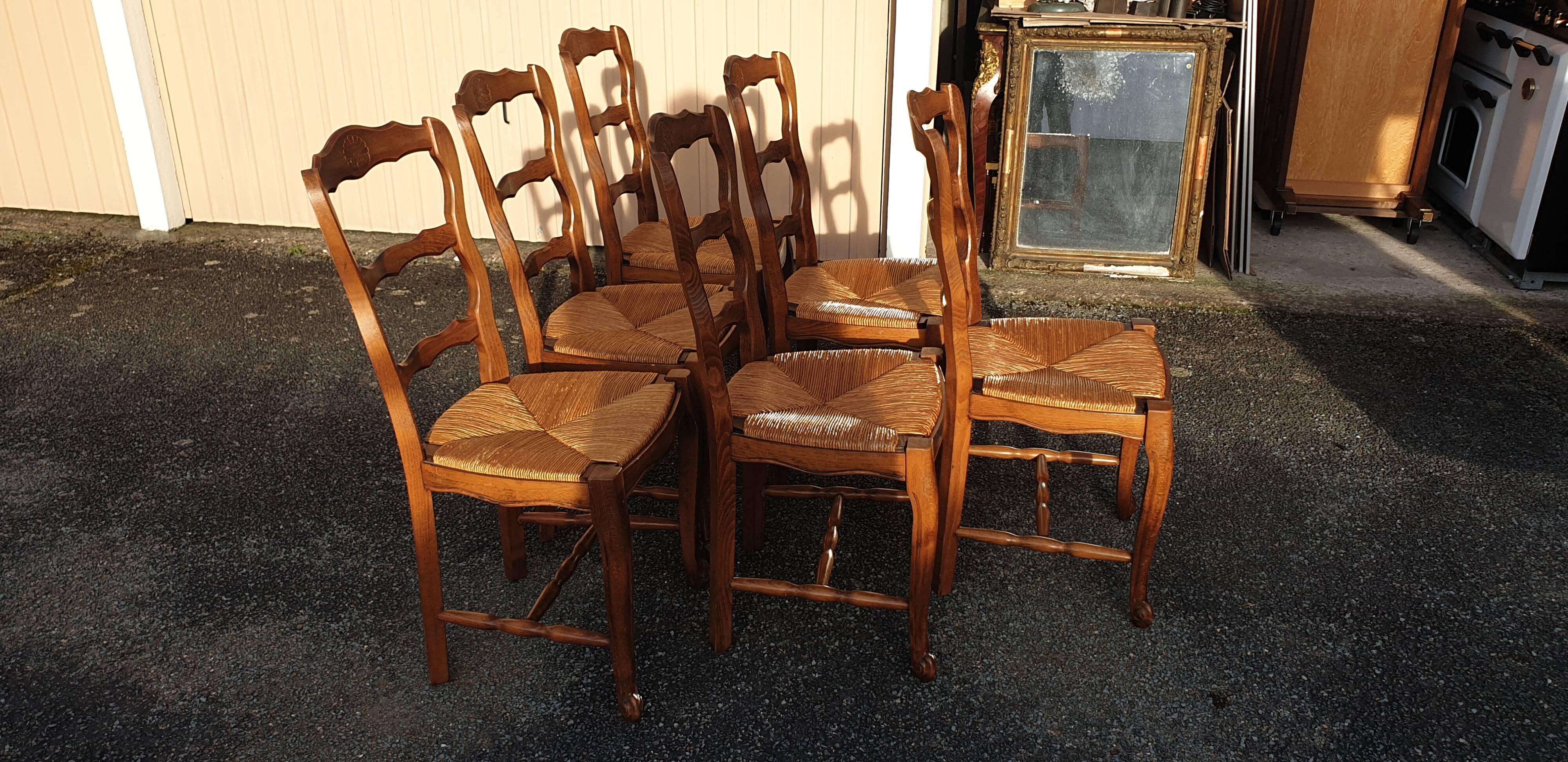 6 rustic Paillé chairs in Louis XV style