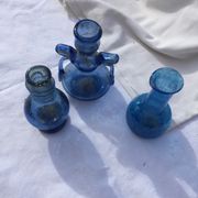 Trio d'anciens flacons