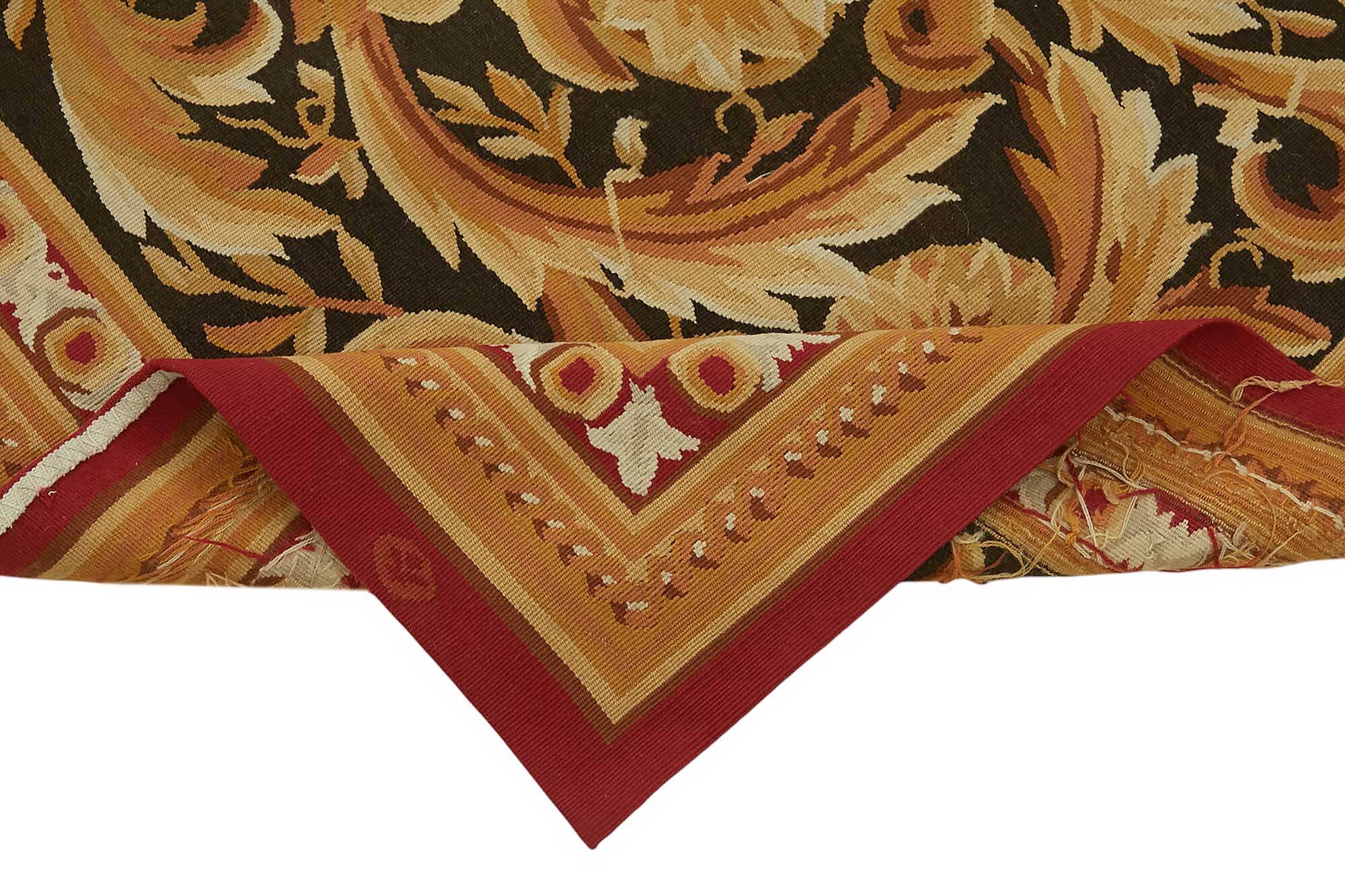 Handmade European Vintage Aubusson Kilim 90 cm x 300 cm