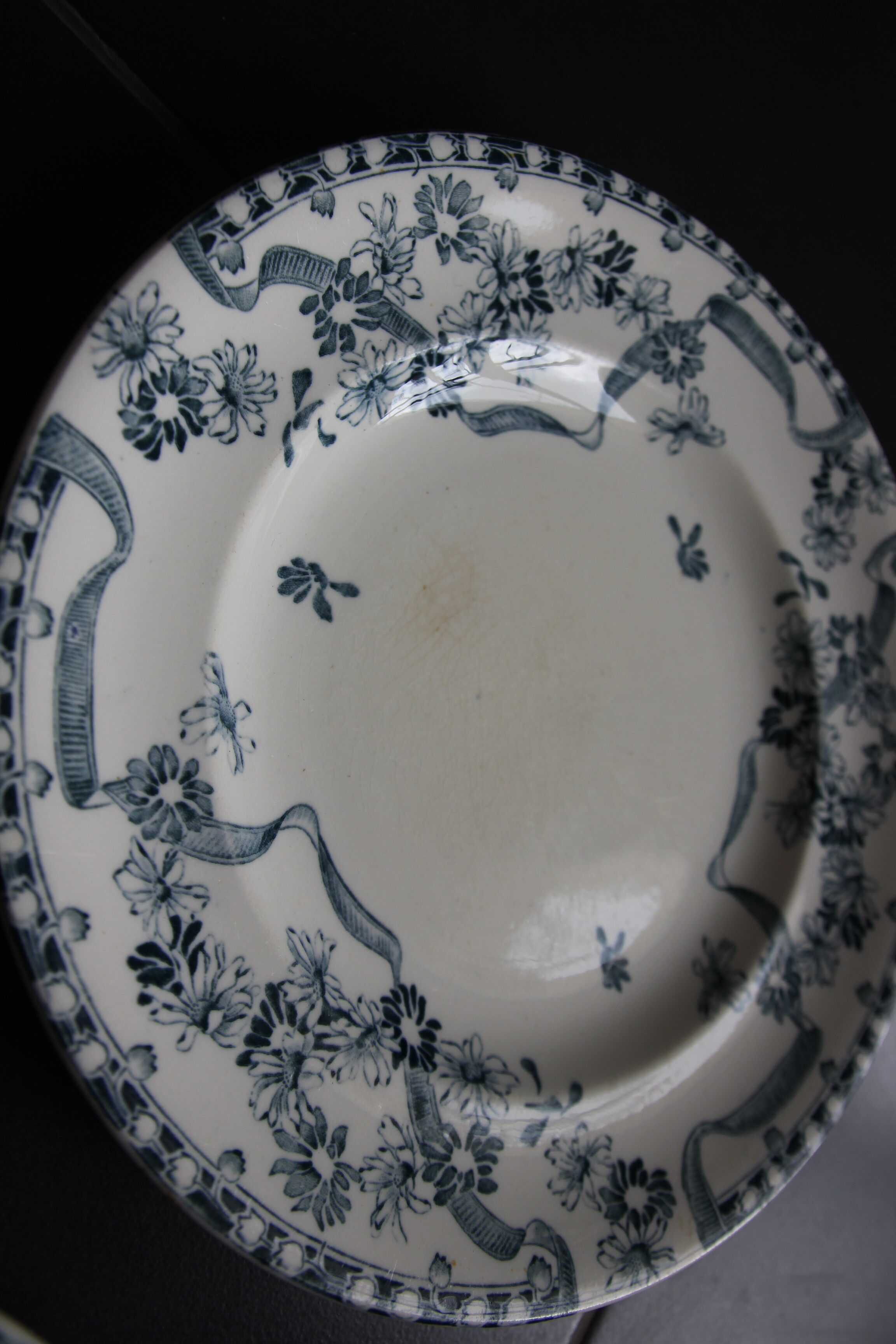 3 plates iron earth Paquerette de Longwy