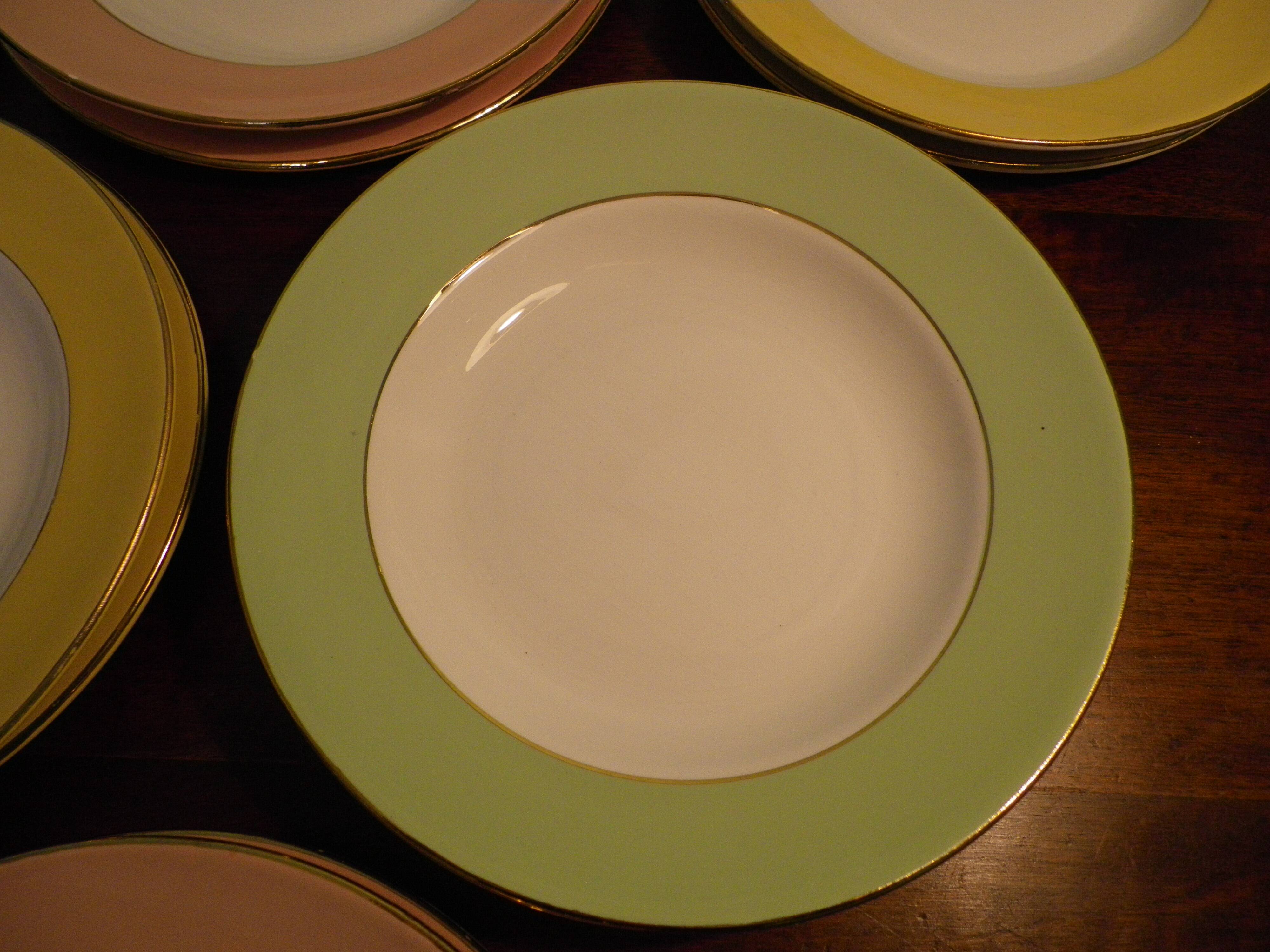 Prestige plates by Lamandinoise, 1950s, 3 colours, Set of 12