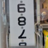 Vintage wall clock in electric smi formica with date