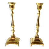 Paire d'anciens bougeoirs en laiton