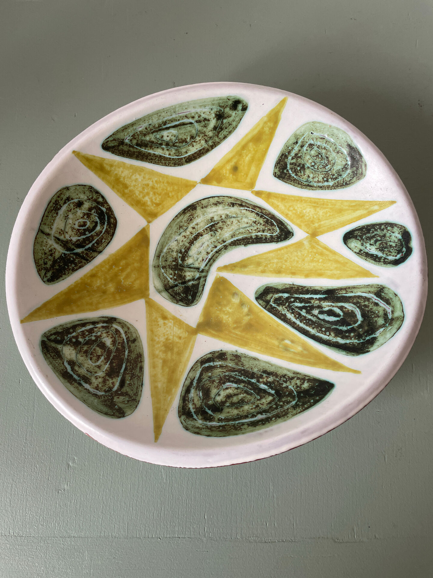 Bowl, pocket tray by Stig Lindberg, studio hand.