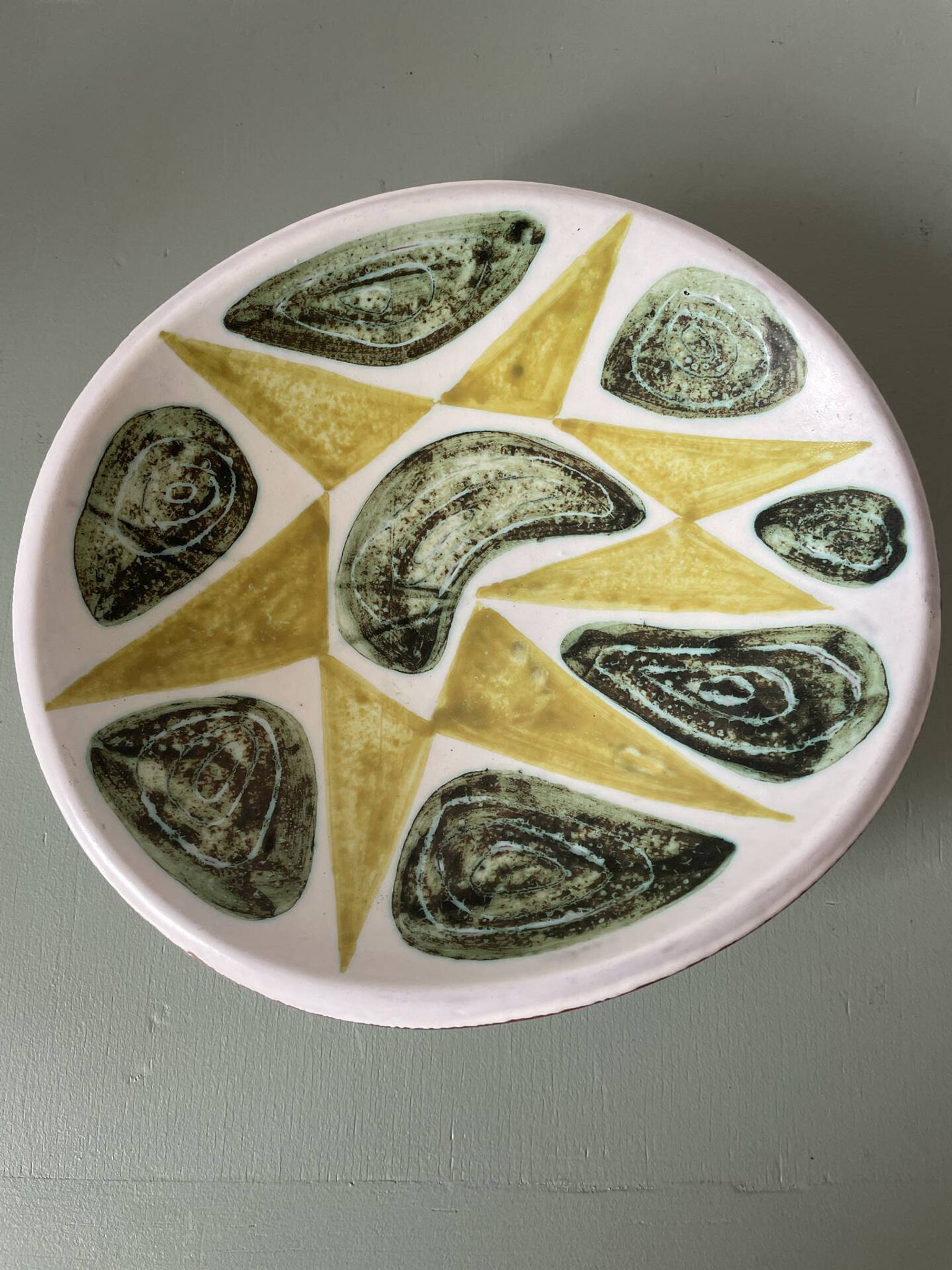 Bowl, pocket tray by Stig Lindberg, studio hand.