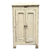 Parisian buffet in the shape of a desk.