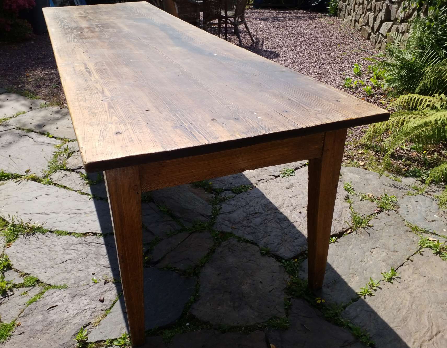 Farmhouse table