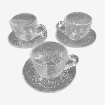 Lot de 3 tasses et soucoupes arcoroc motifs fleurs