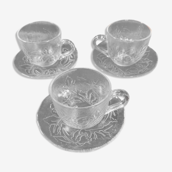 Set of 3 cups and saucers arcoroc flower patterns
