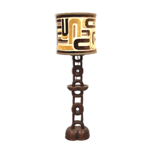Lampe de table en bois