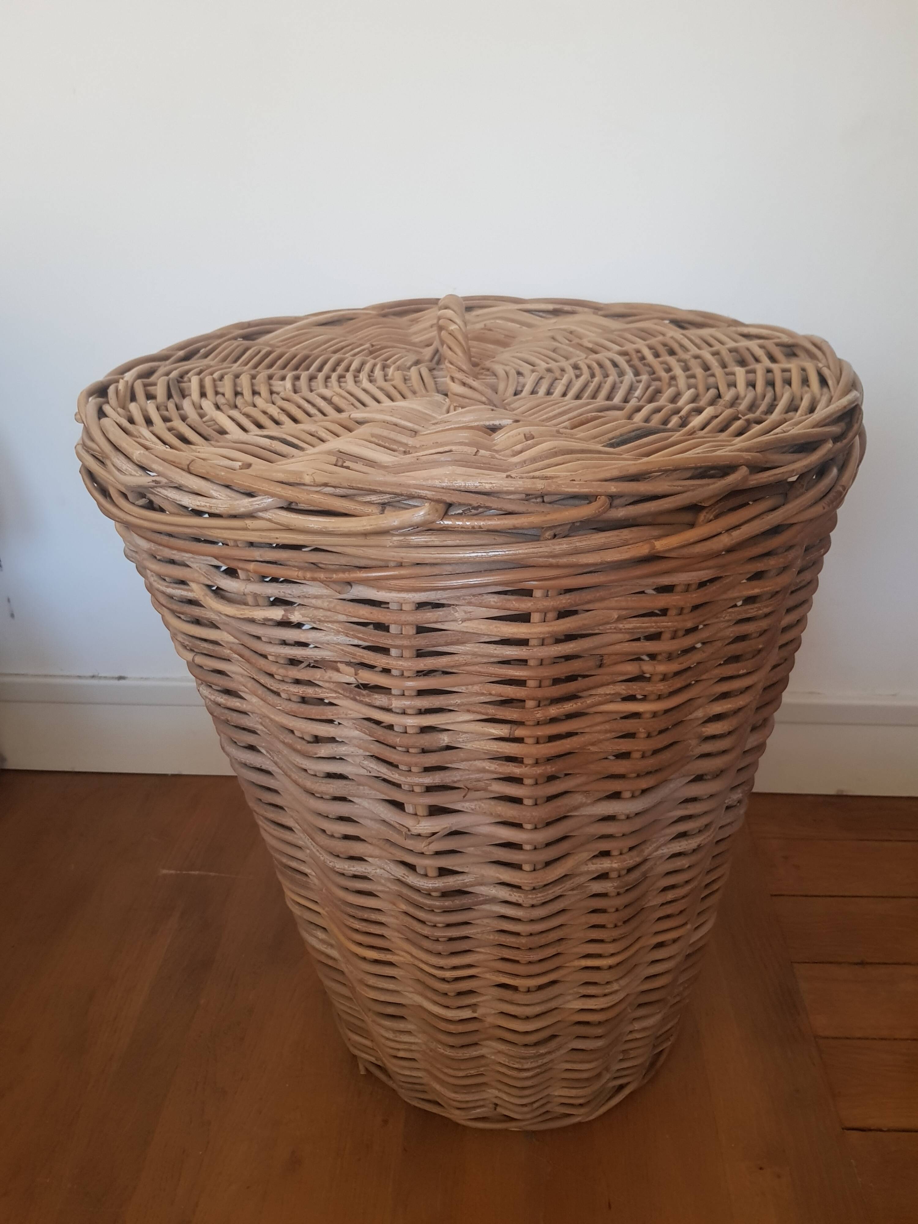 Rattan laundry basket