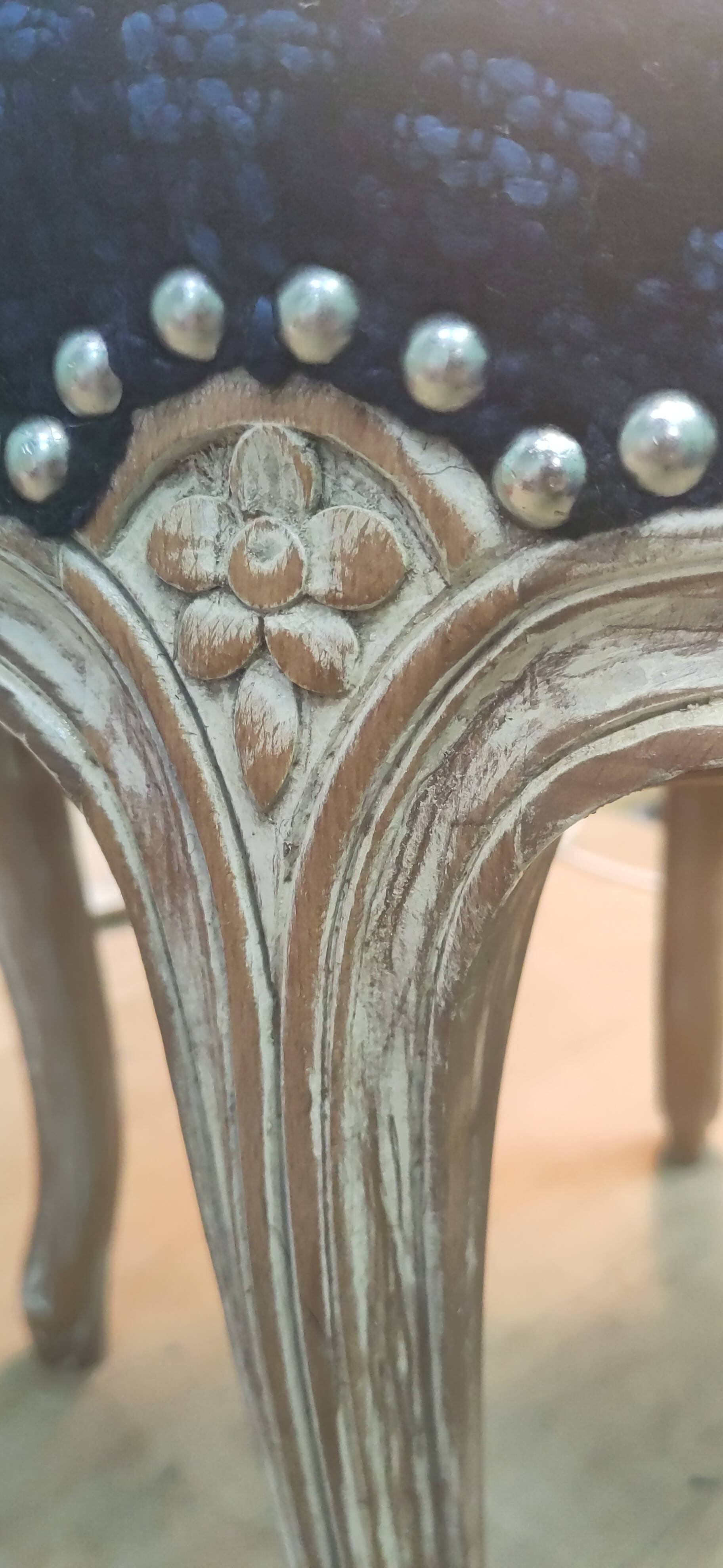 Louis XVI stool
