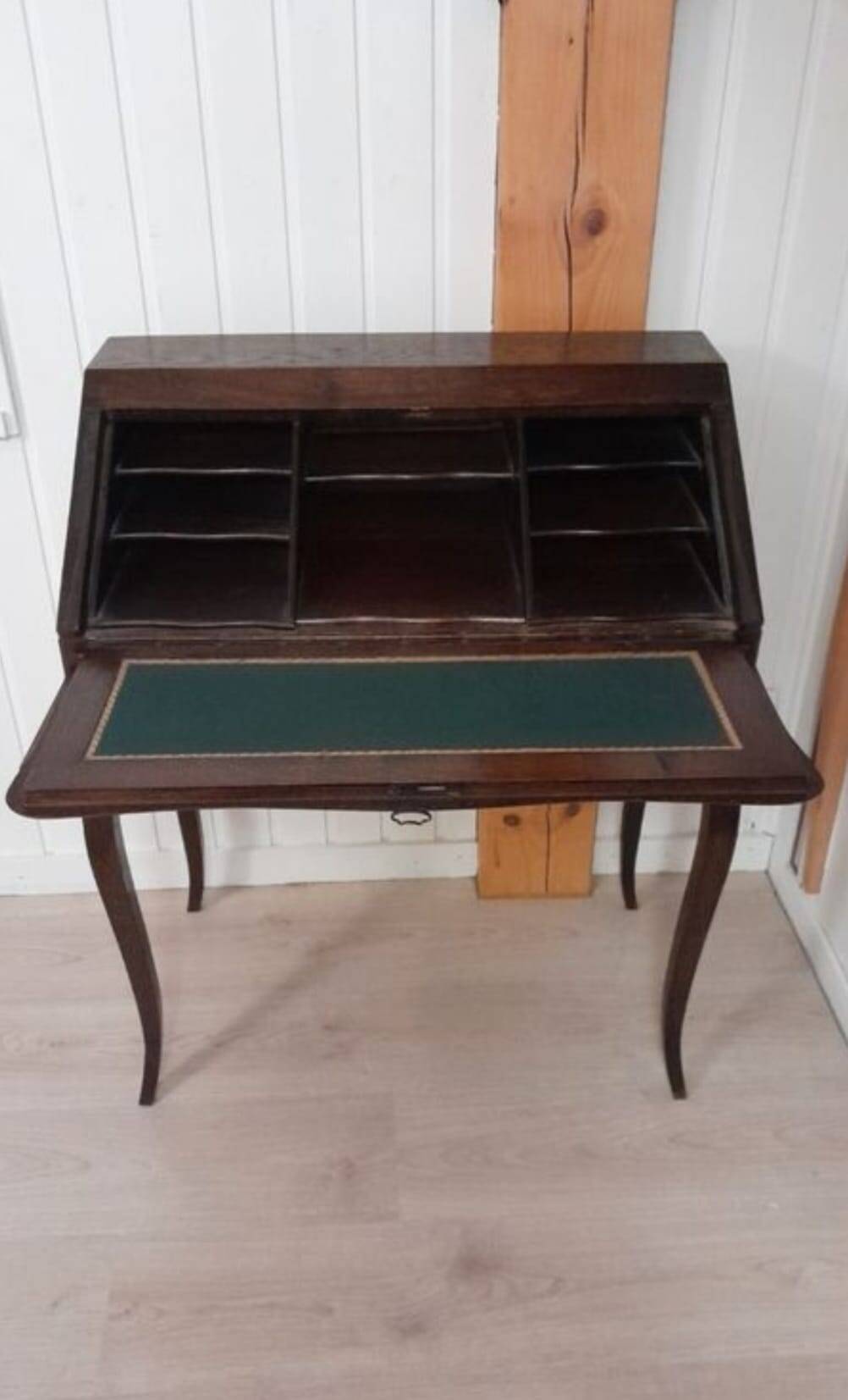 Secrétaire dos d'âne ou bureau de pente style Louis XV