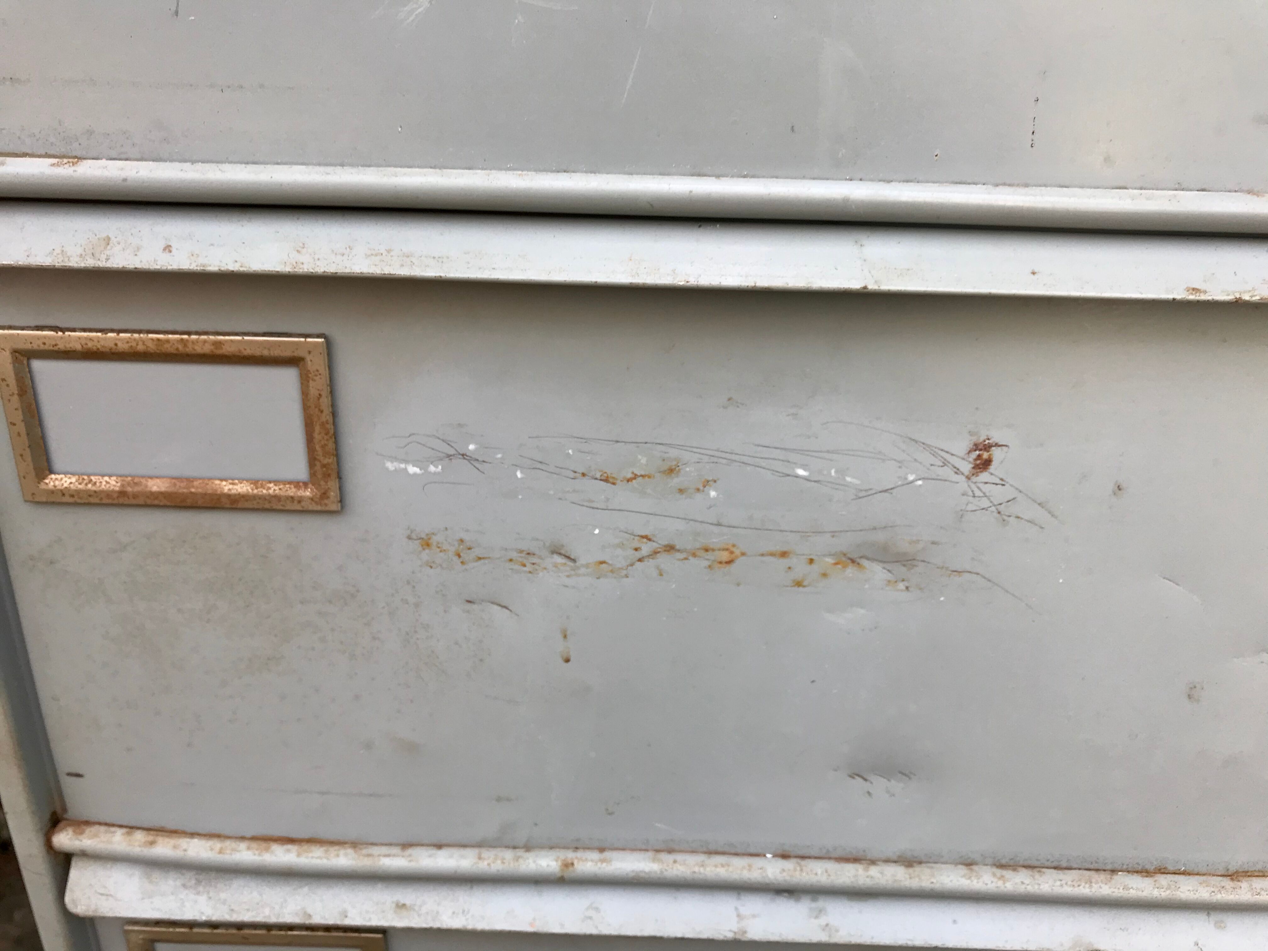 Vintage storage unit