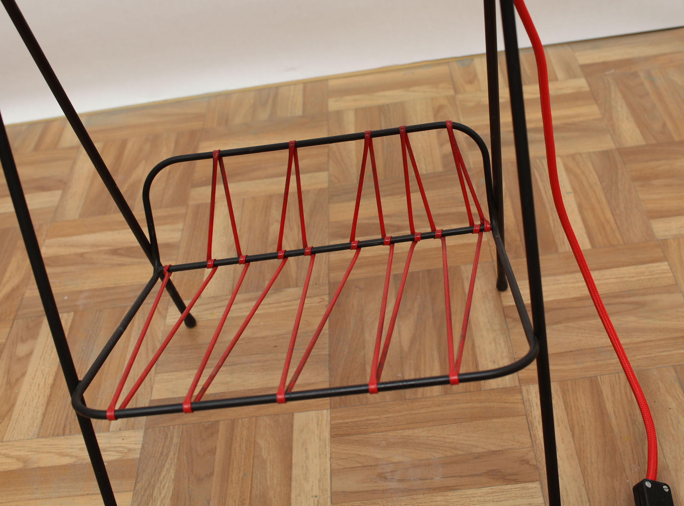 1950s French floor lamp in scoubidou