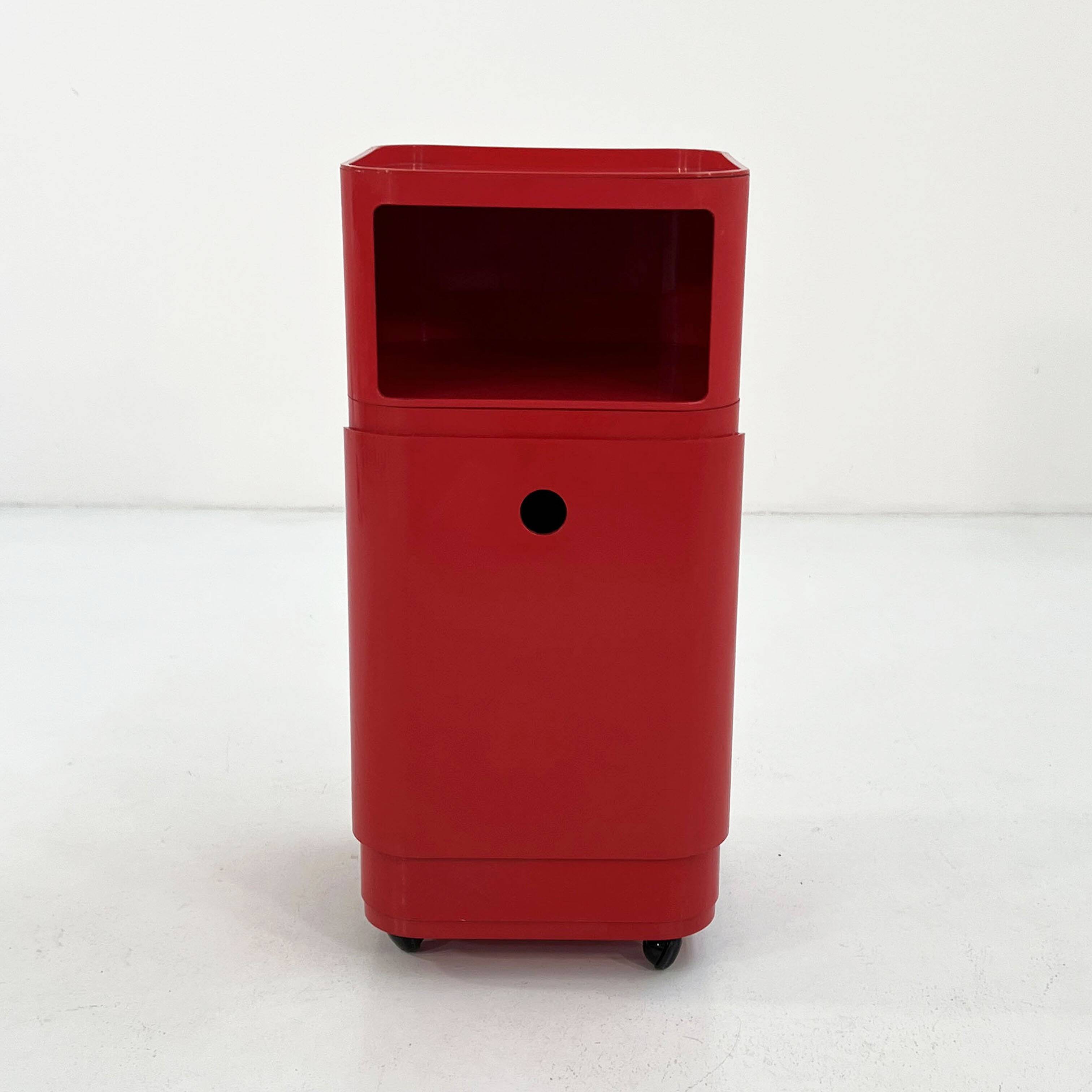 Chest of drawers with laundry basket by Anna Castelli Ferrieri for Kartell 1970