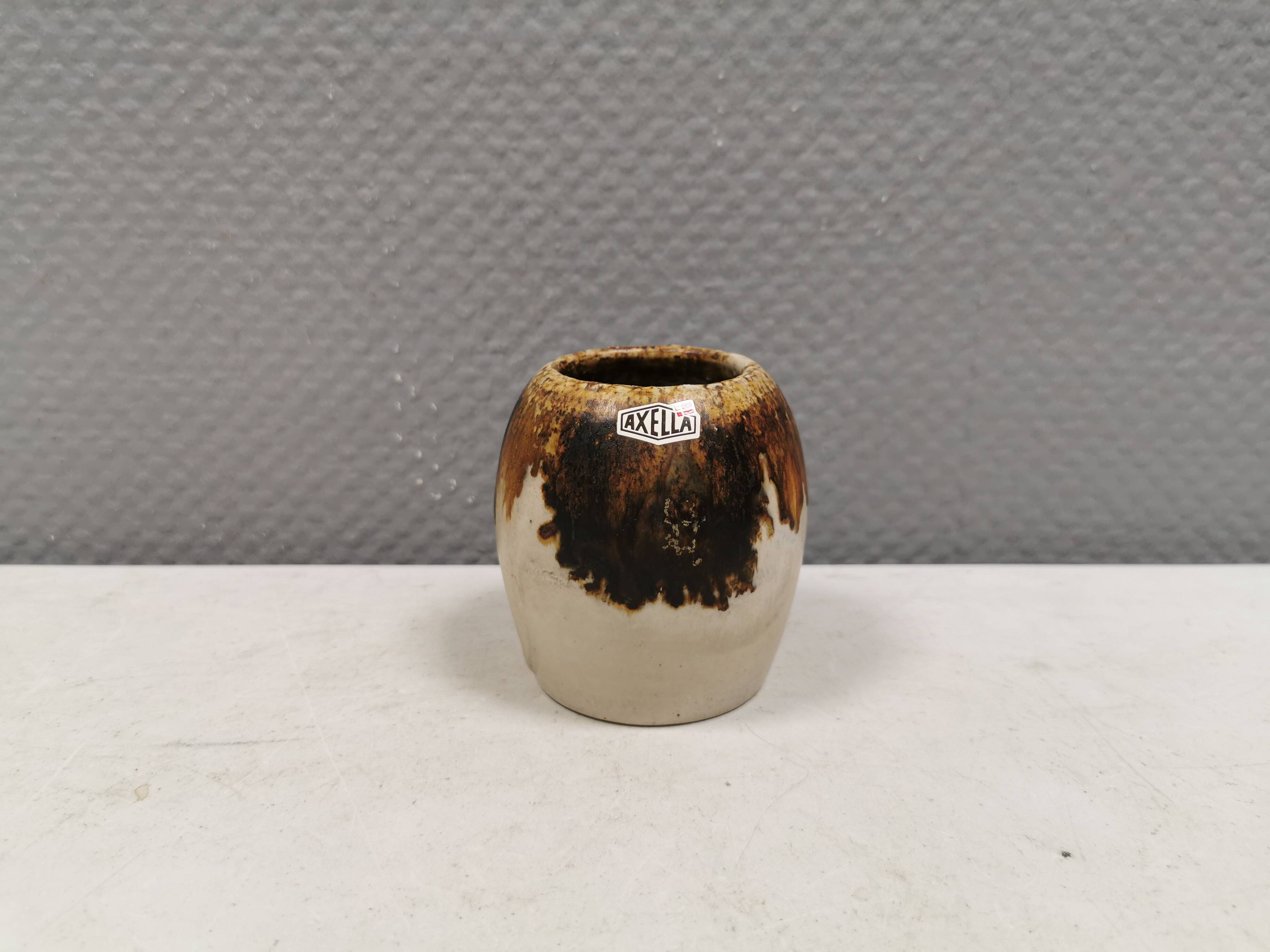 A small, beautiful ceramic vase by Axel Larsen Denmark 1980s