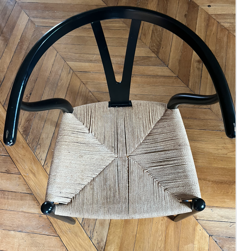 Set of 4 CH24 Wishbone chairs by Hans Wegner for Carl Hansen.