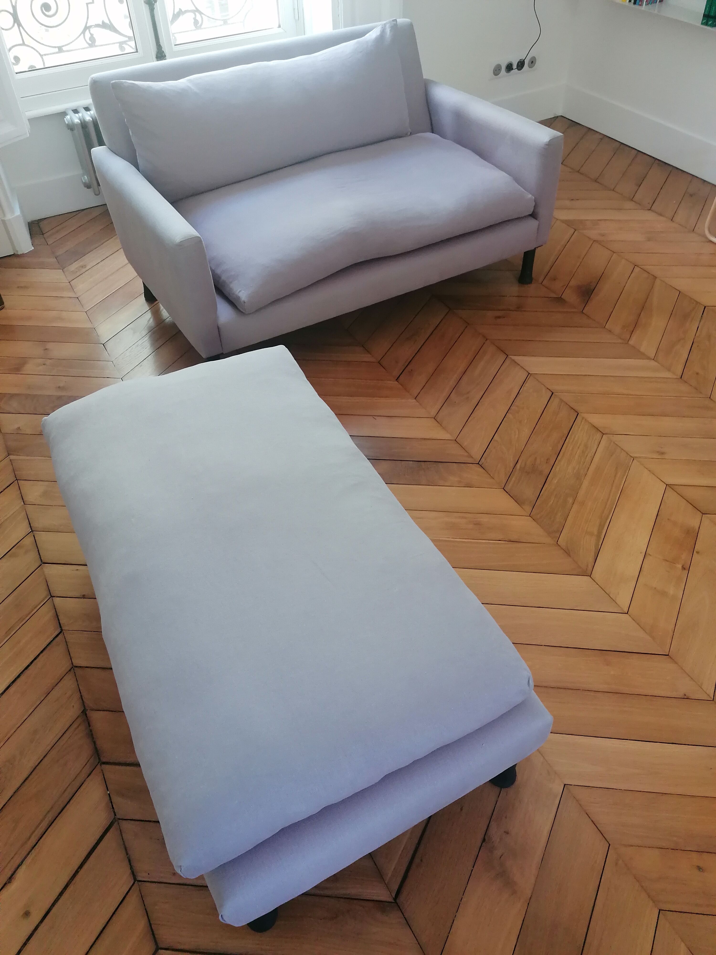 Caravan Mira sofa and ottoman