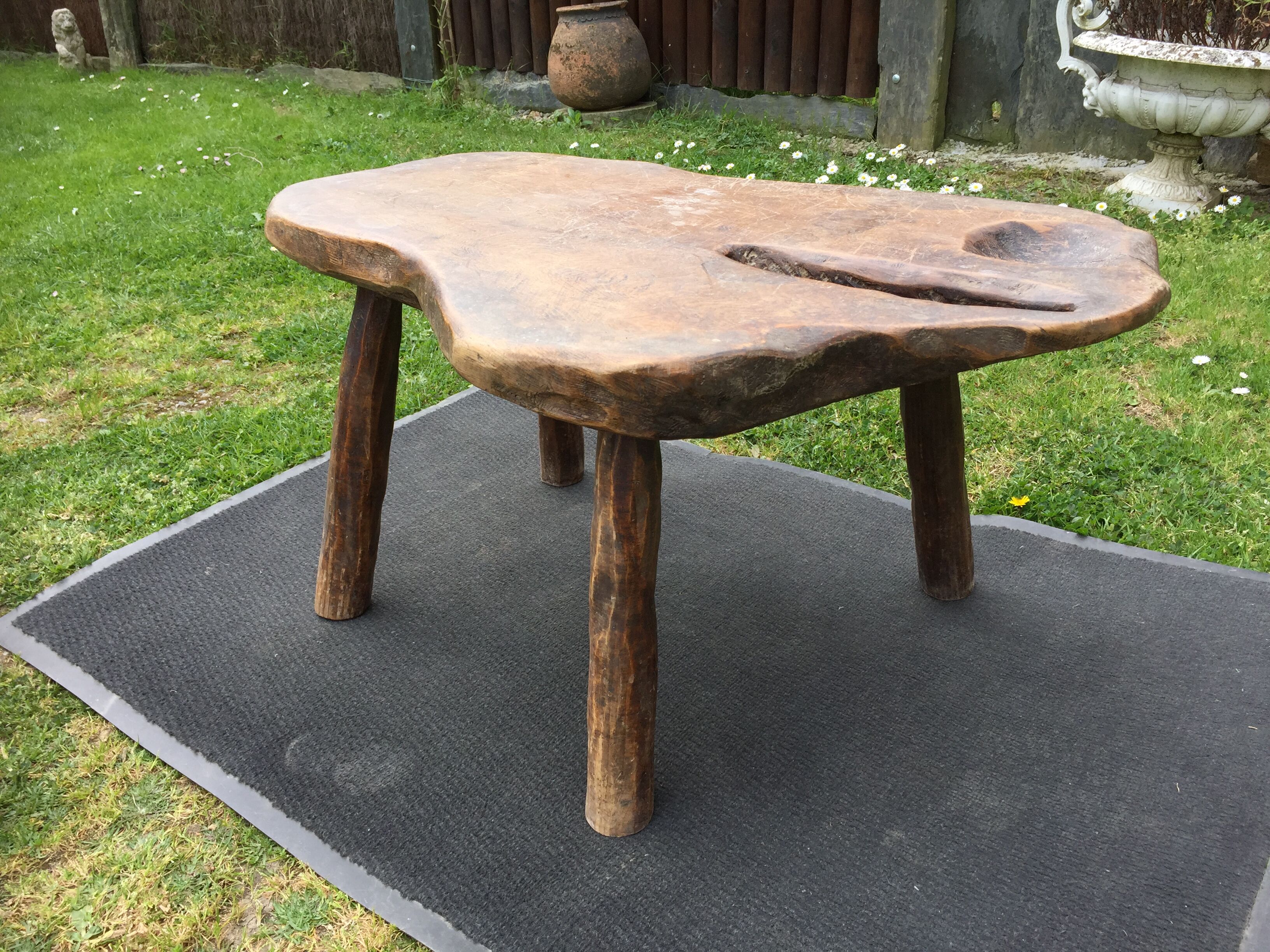 Brutalist vintage coffee table with 4 feet in oak