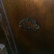 Art-deco chest of drawers