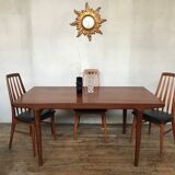 Authentic Scandinavian table teak design1950 1960 feet spindles