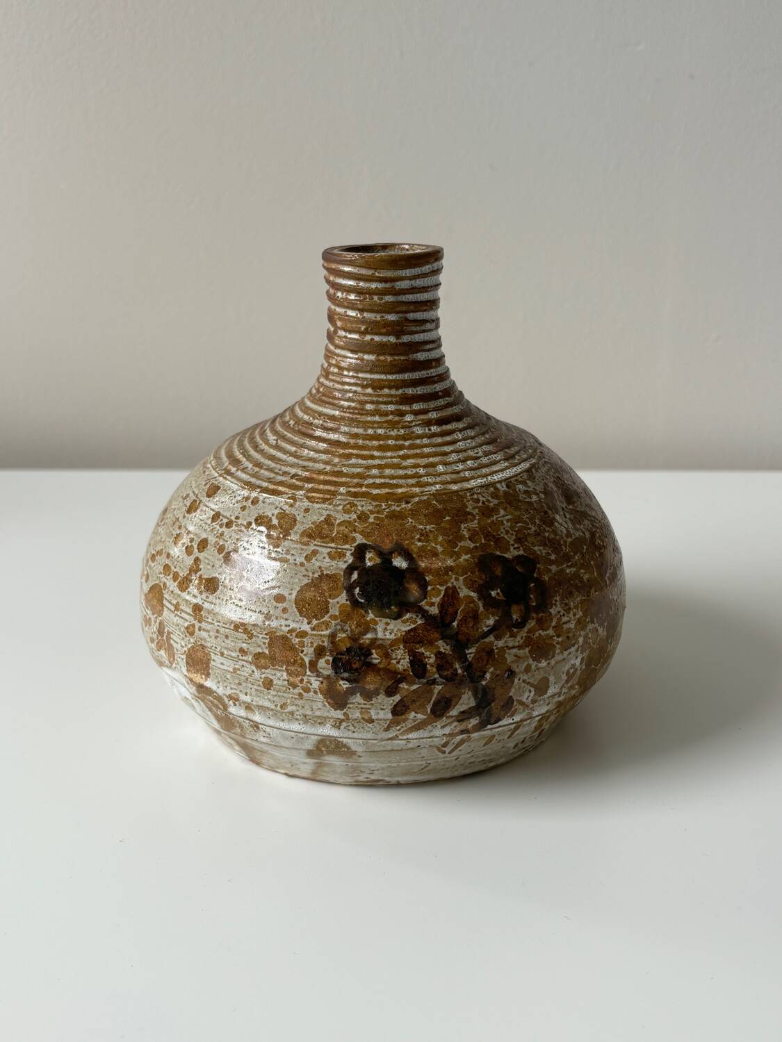 80' ceramic ball vase