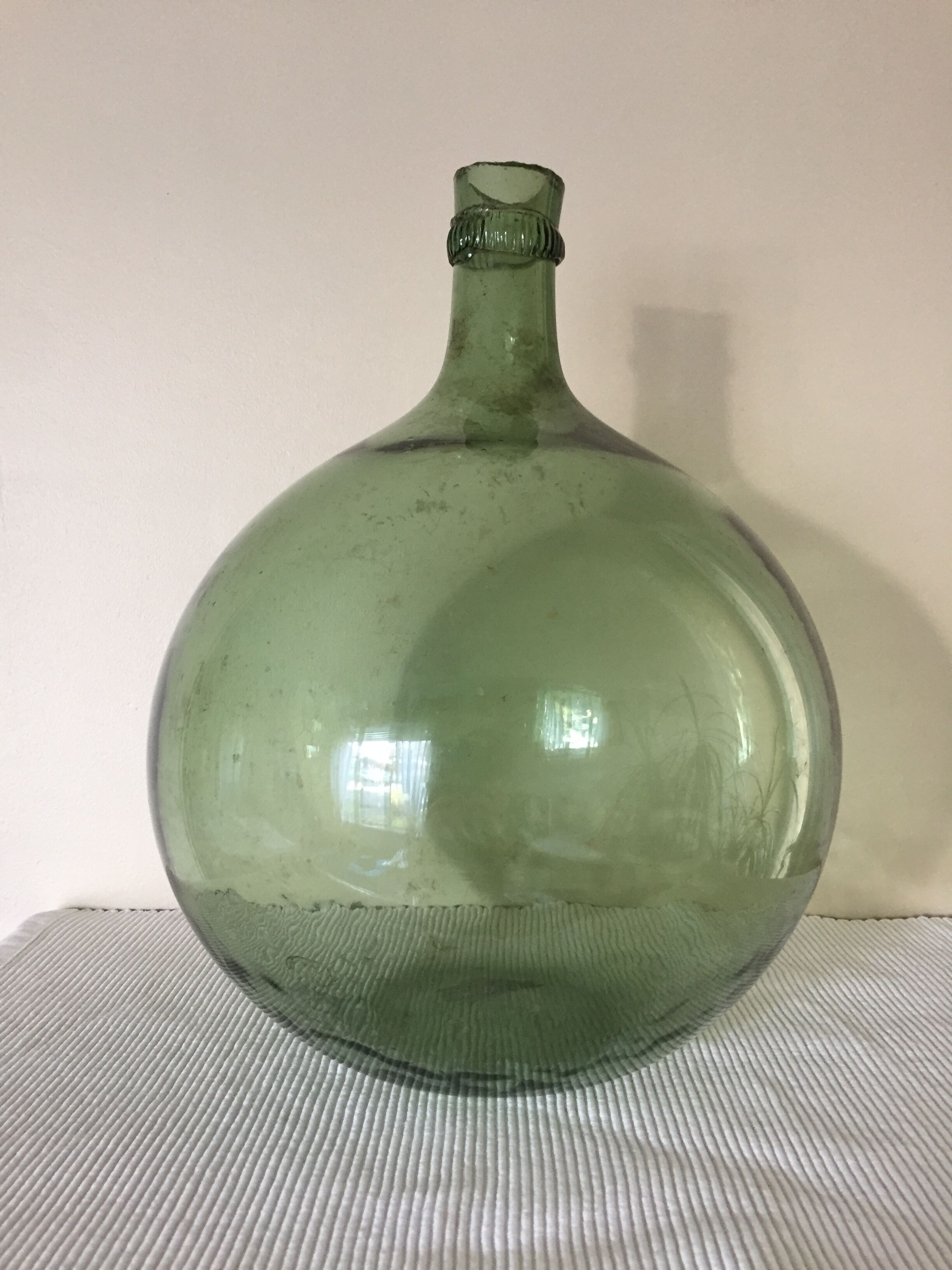 Demijohn