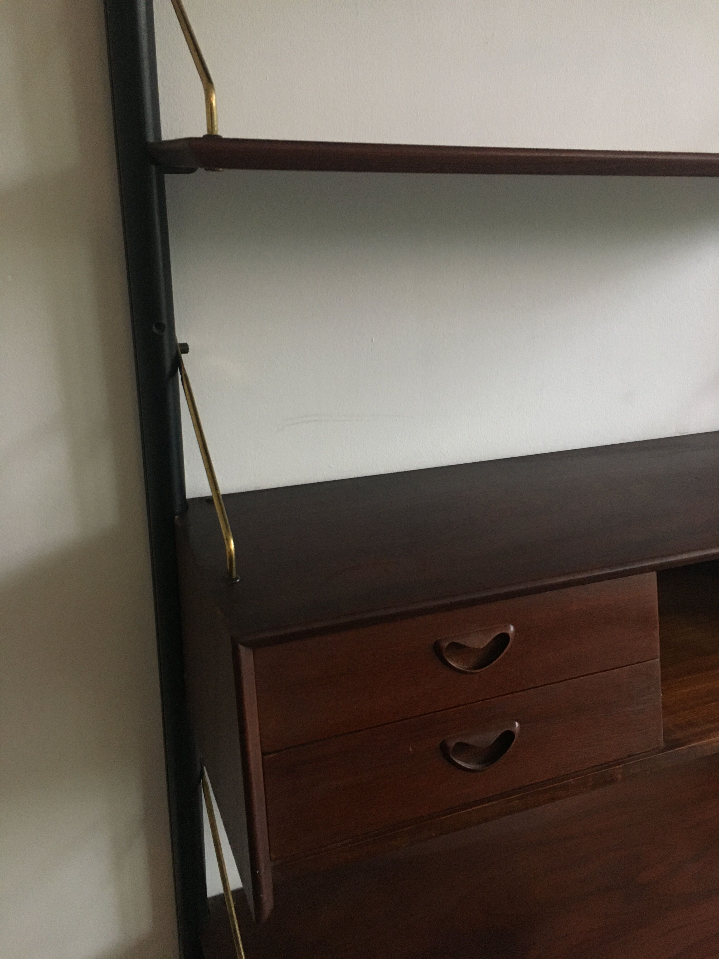 Modular wall unit by Louis van Teeffelen