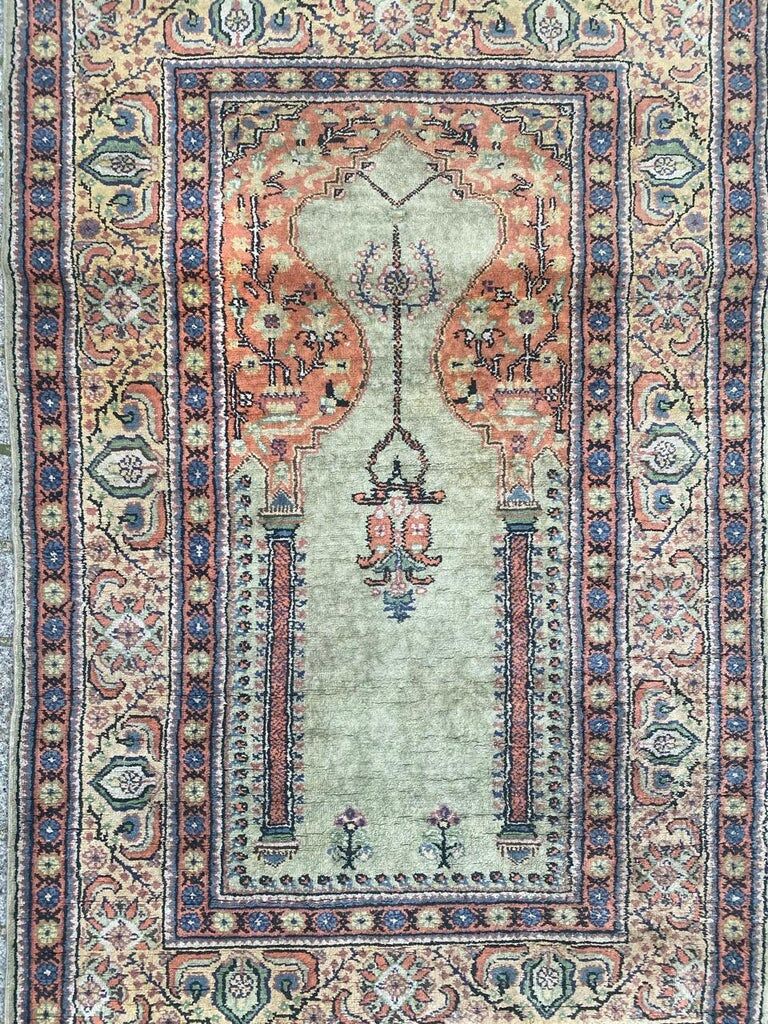Vintage Kayseri carpet in Turkish silk 140x90cm