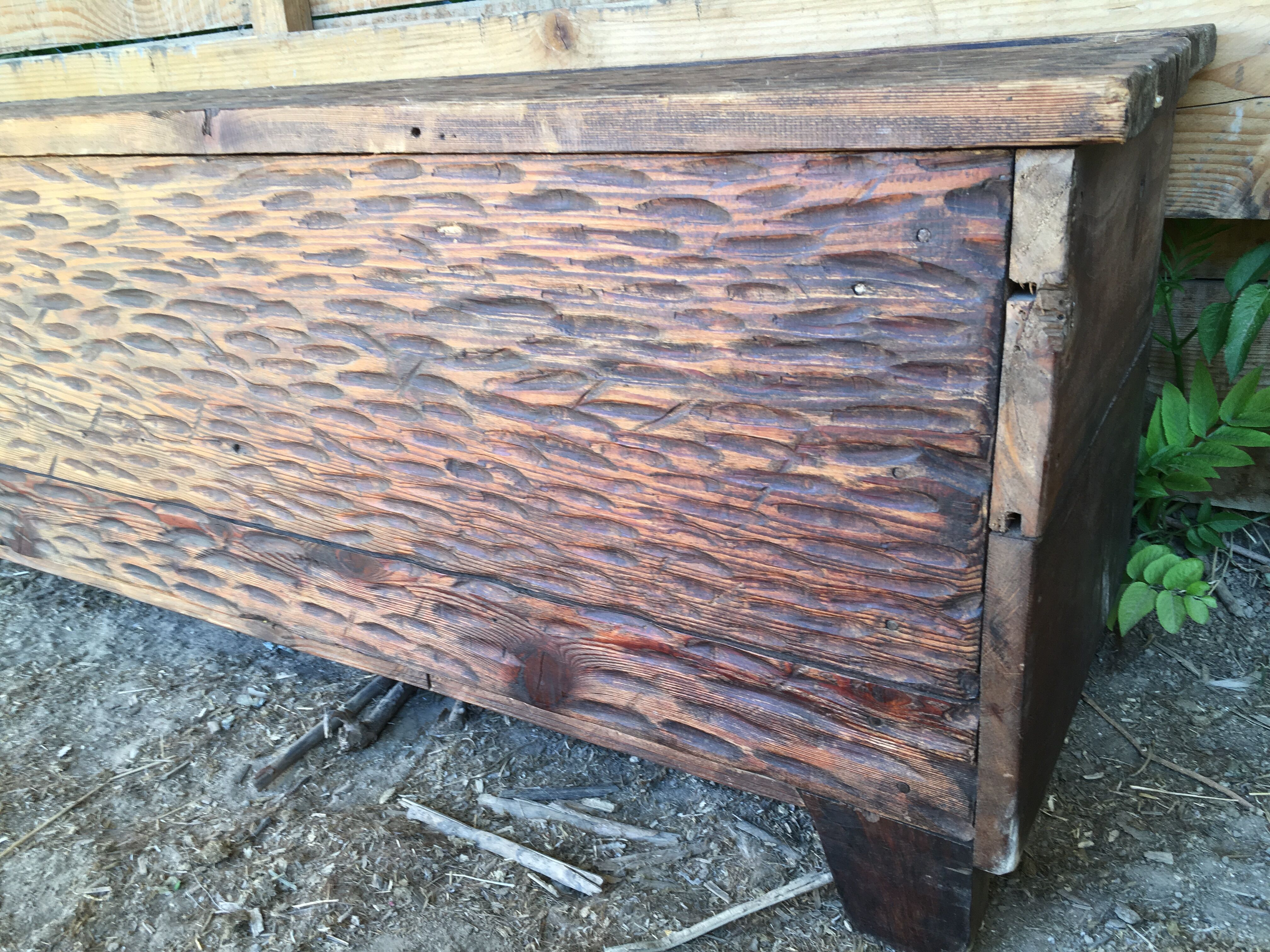 Mountain chest popular art