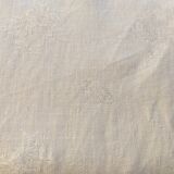 Damask tablecloth 175 x 200 scrolls and flowers