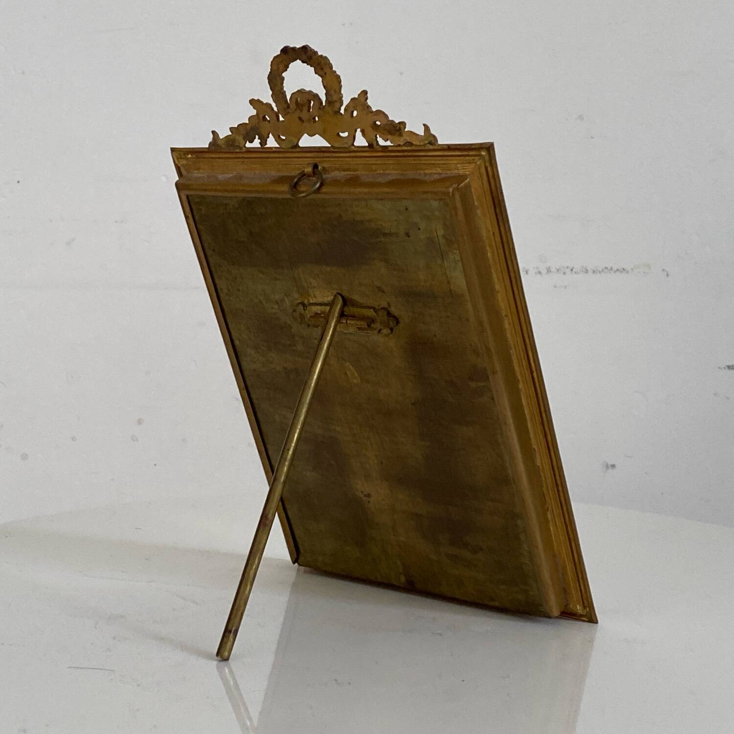 Small Napoleon III photo frame in gilded brass