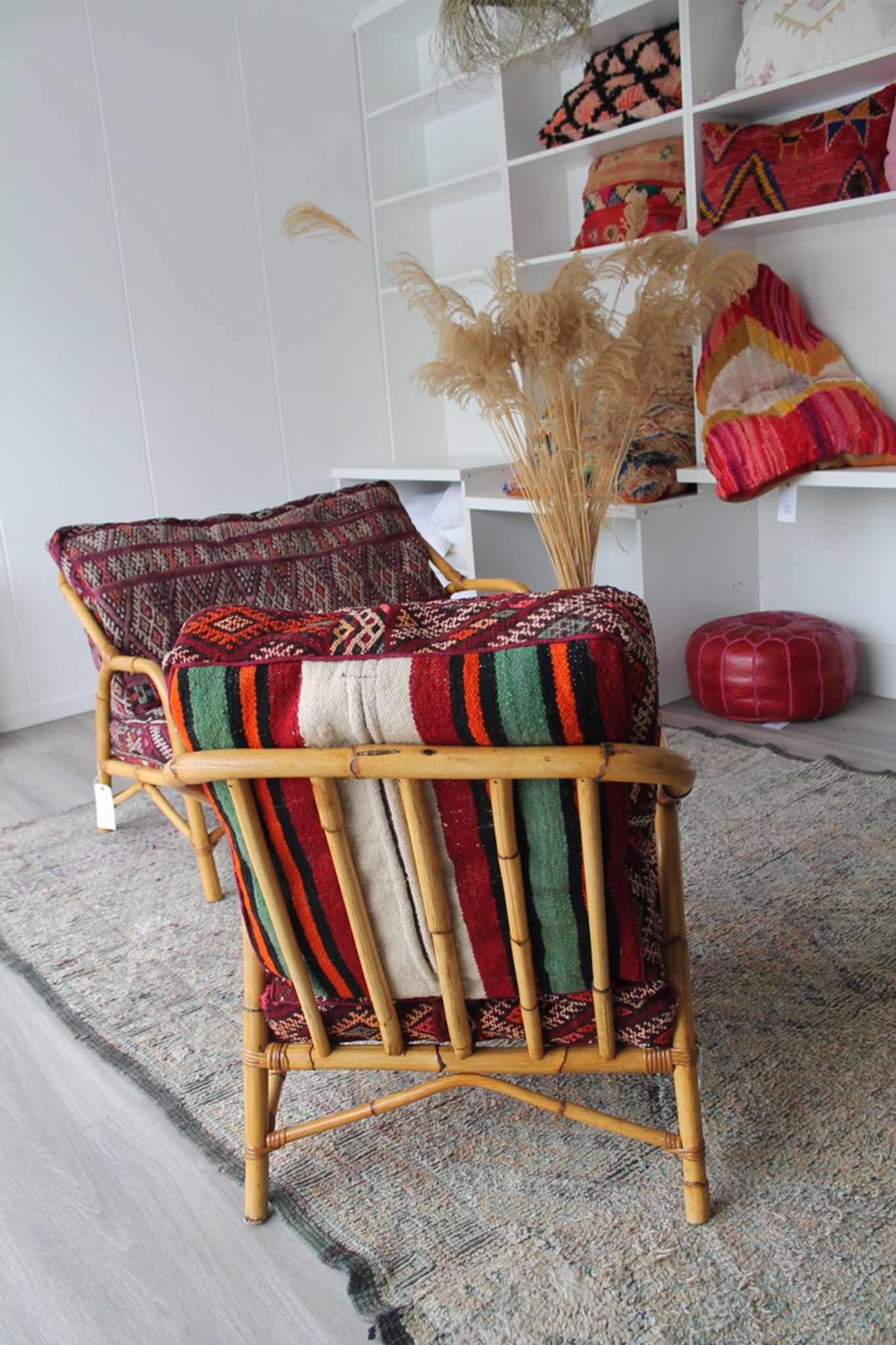 Set of 2 vintage armchairs 90s bamboo, with kilim cushions handmade on mesu