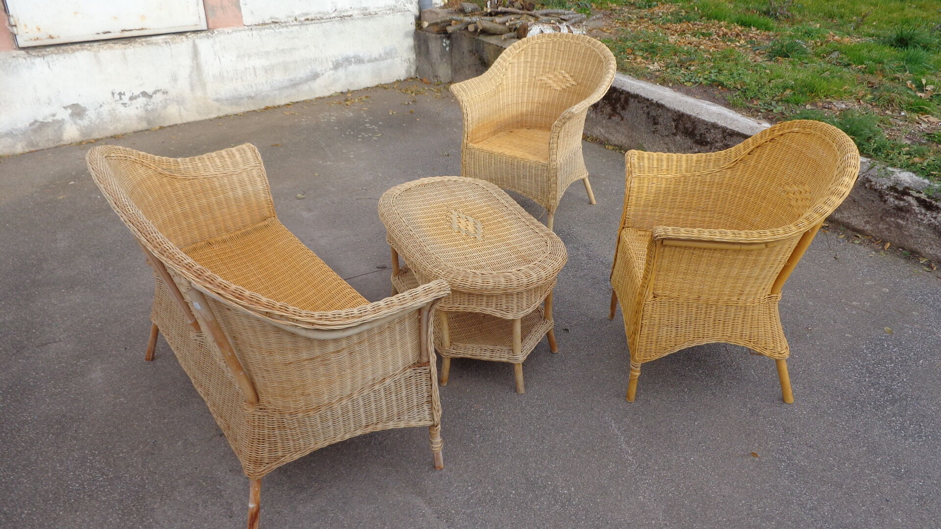 Wicker garden furniture 4 pieces