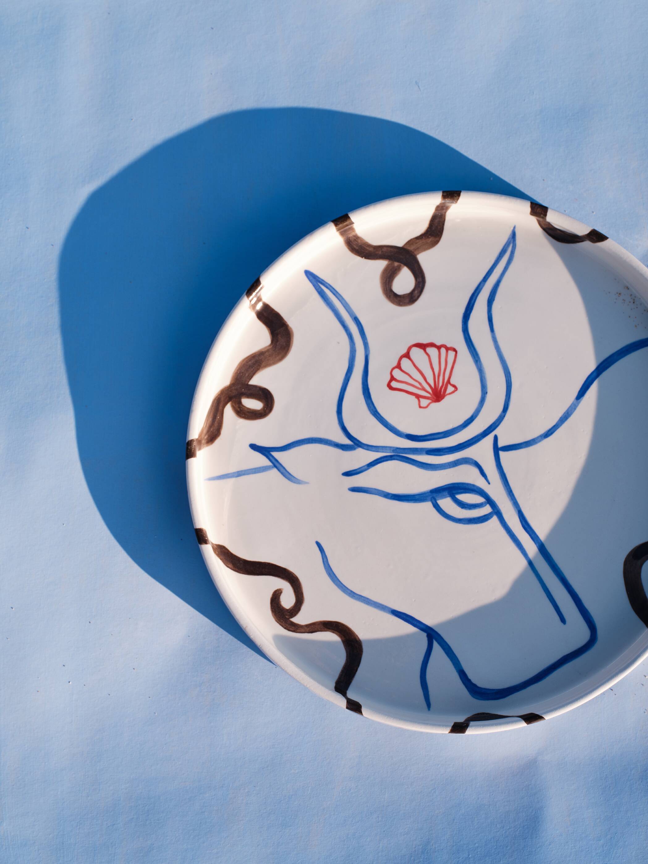 Taureau blanc - plateau en céramique